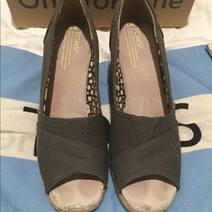 Toms Wedge Ash Canvass